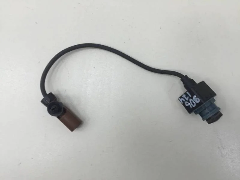 Камера заднего вида Mercedes-Benz ML-Class (W166) 2011>