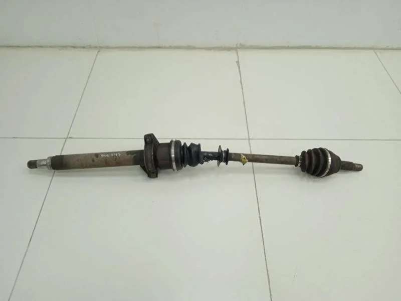 Полуось передняя правая Ford Fiesta (MK5) 2002-2008