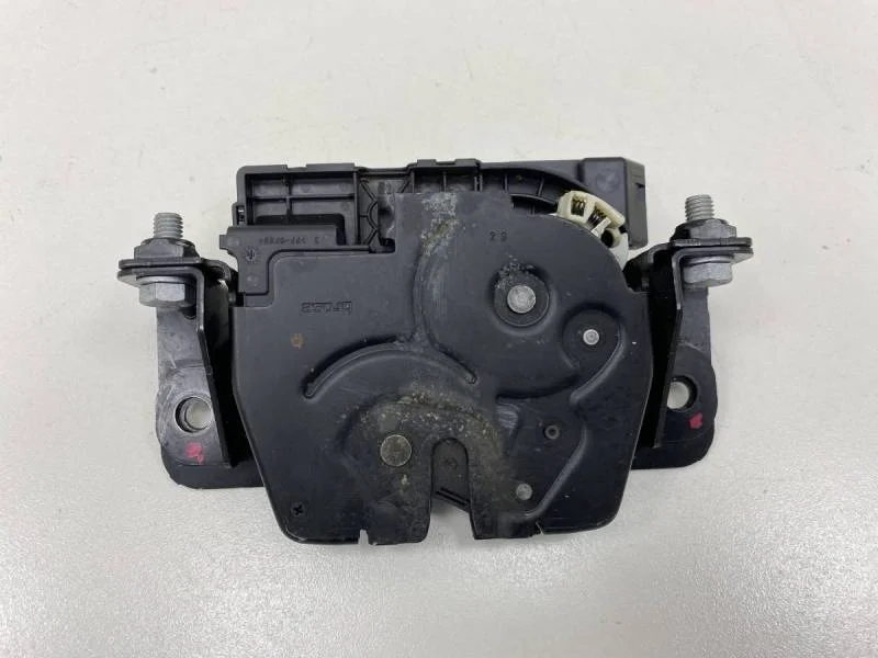 Замок багажника BMW X3 F25 2010-2017