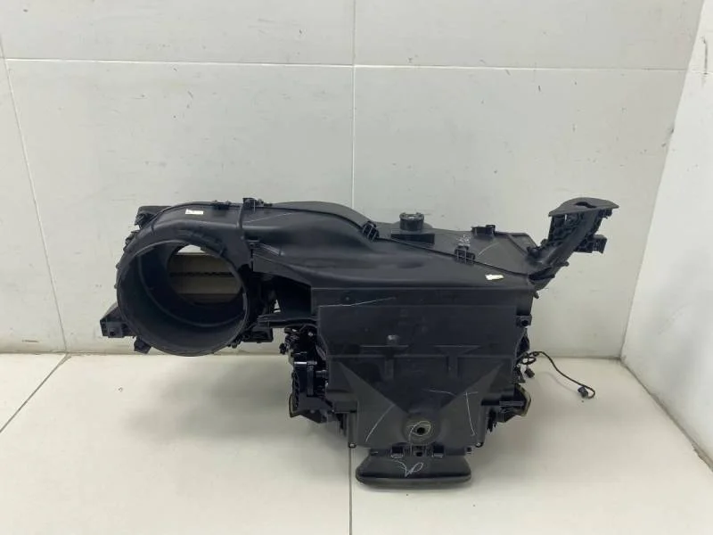 Корпус отопителя BMW X3 F25 2010-2017