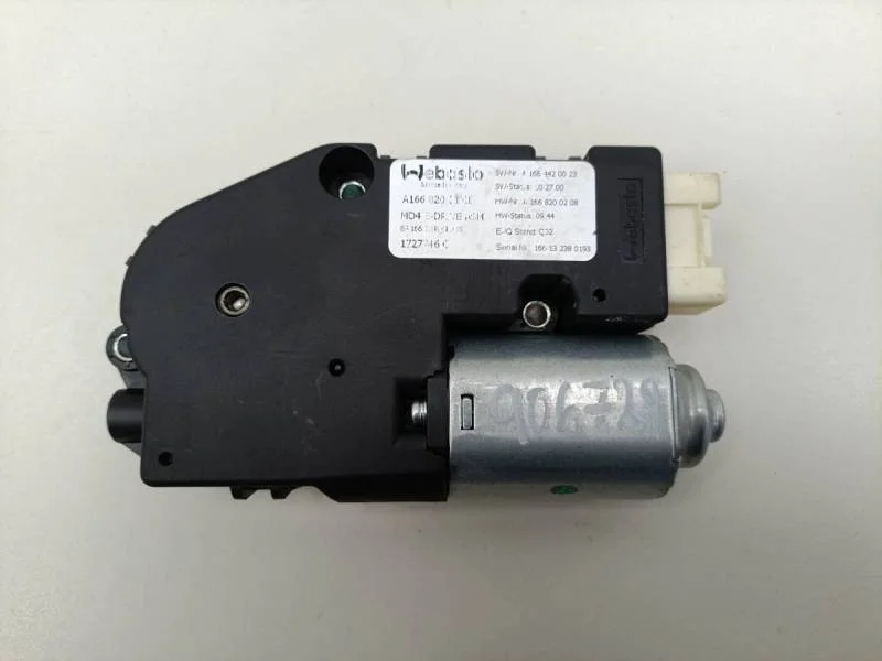 Моторчик люка Mercedes-Benz ML-Class (W166) 2011>