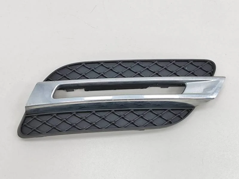 Решетка в бампер правая Mercedes-Benz ML-Class (W166) 2011>