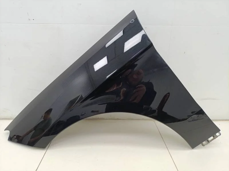 Крыло переднее левое Mercedes-Benz ML-Class (W166) 2011>