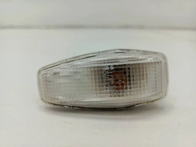 Повторитель на крыло Kia Carens (FJ) 2002-2006