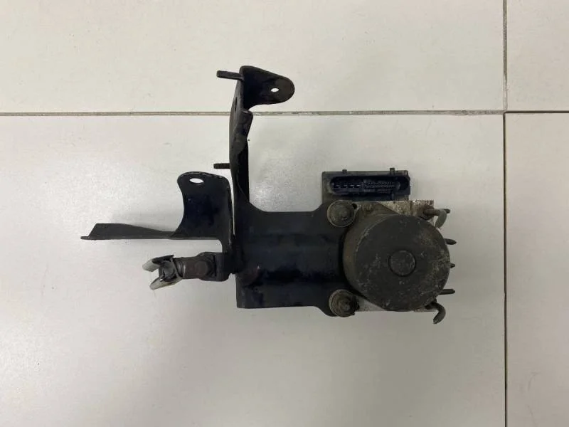 Блок ABS (насос) Nissan Primera (P12) 2002-2007