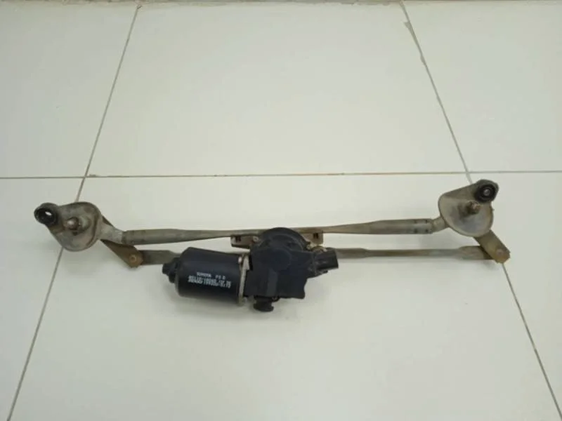 Трапеция стеклоочистителей Toyota Corolla E120 2001-2007