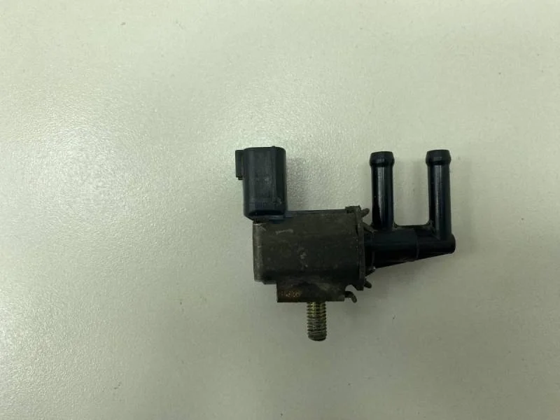 Клапан электромагнитный Nissan Primera (P12) 2002-2007