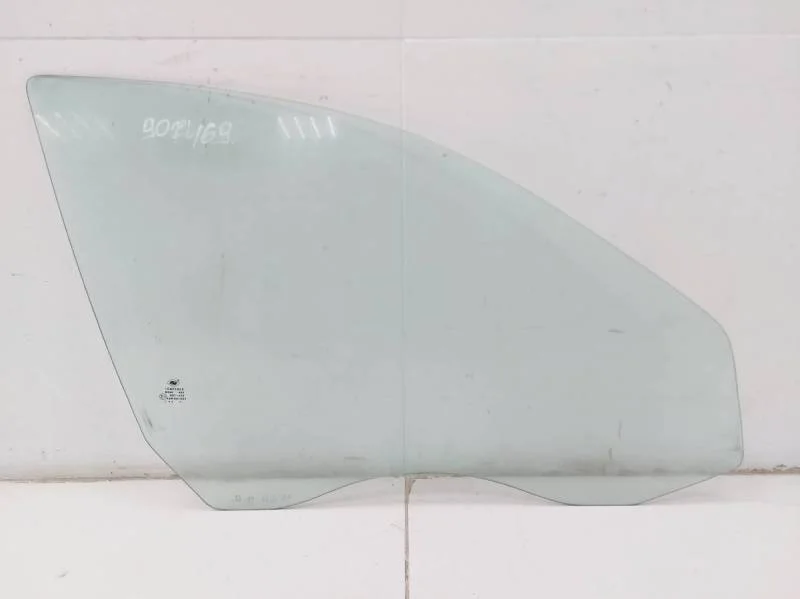 Стекло двери передней правой Mercedes-Benz E-Class (W211) 2002-2009