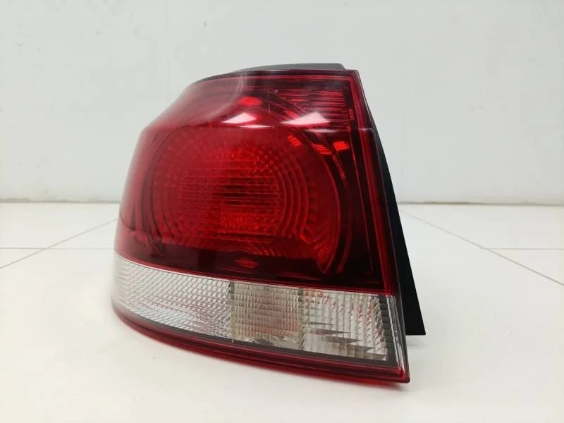 Фонарь задний наружный левый Volkswagen Golf 6 (5K) 2009-2013