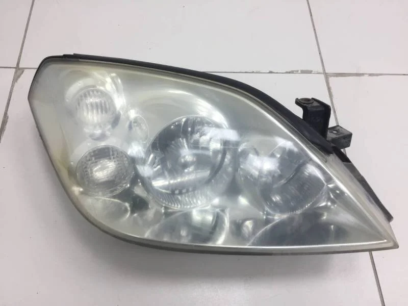 Фара правая Nissan Primera (P12) 2002-2007
