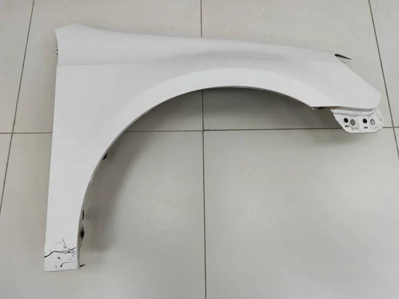 Крыло переднее правое Volkswagen Golf 6 (5K) 2009-2013