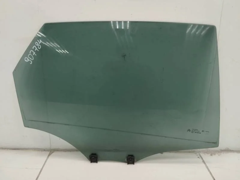 Стекло двери задней правой Citroen C4 2011>