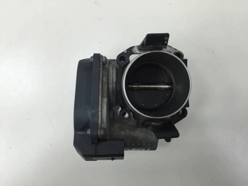 Заслонка дроссельная электрическая Volkswagen Golf 6 (5K) 2009-2013