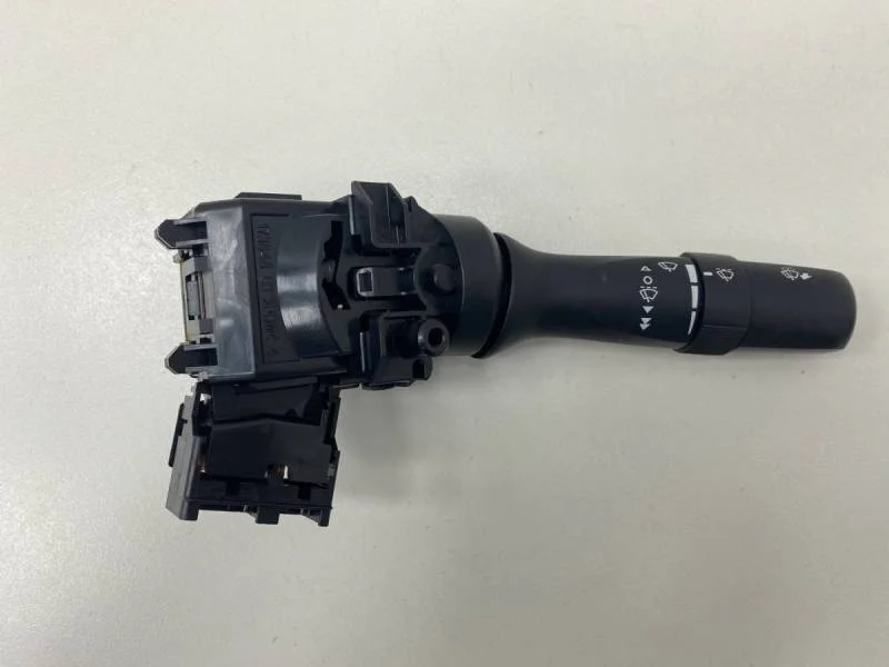 Переключатель стеклоочистителей Toyota Corolla E150 2006-2013