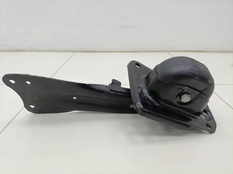 Рычаг задний продольный правый Volkswagen Golf 6 (5K) 2009-2013