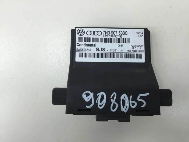 Блок электронный Volkswagen Golf 6 (5K) 2009-2013