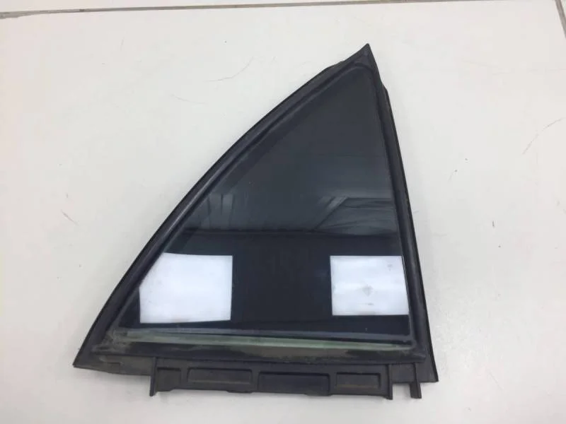 Стекло двери задней правой (форточка) Toyota Corolla E150 2006-2013