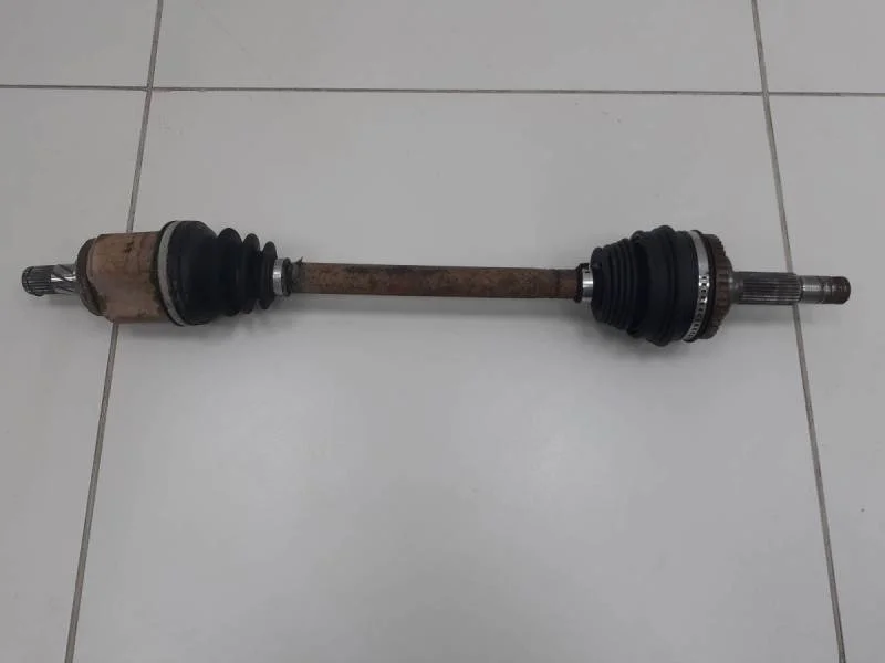 Полуось передняя левая Nissan Primera (P12) 2002-2007