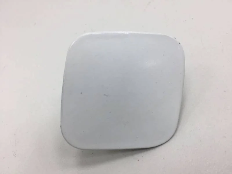 Заглушка буксировочного крюка Toyota Corolla E150 2006-2013