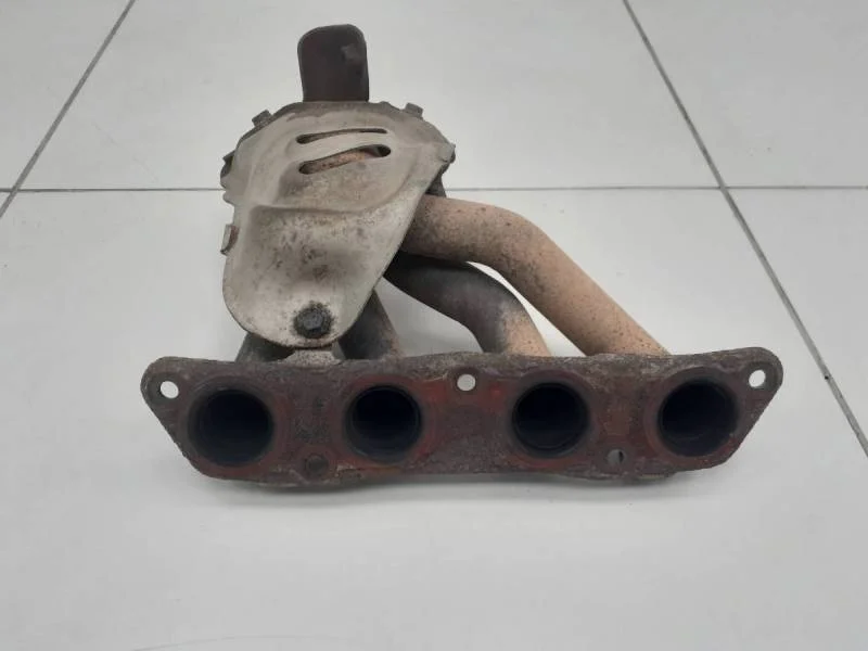 Коллектор выпускной Toyota Corolla E150 2006-2013