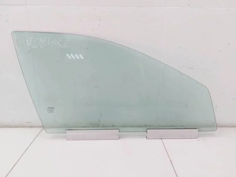 Стекло двери передней правой Volvo S60 (FS, FH) 2010>