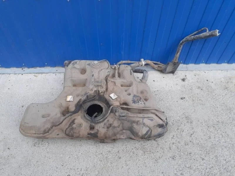 Бак топливный Toyota Corolla E150 2006-2013