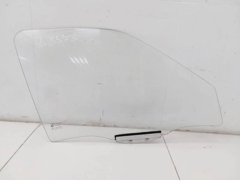 Стекло двери передней правой Daewoo Nexia (N100/N150) 1995-2016