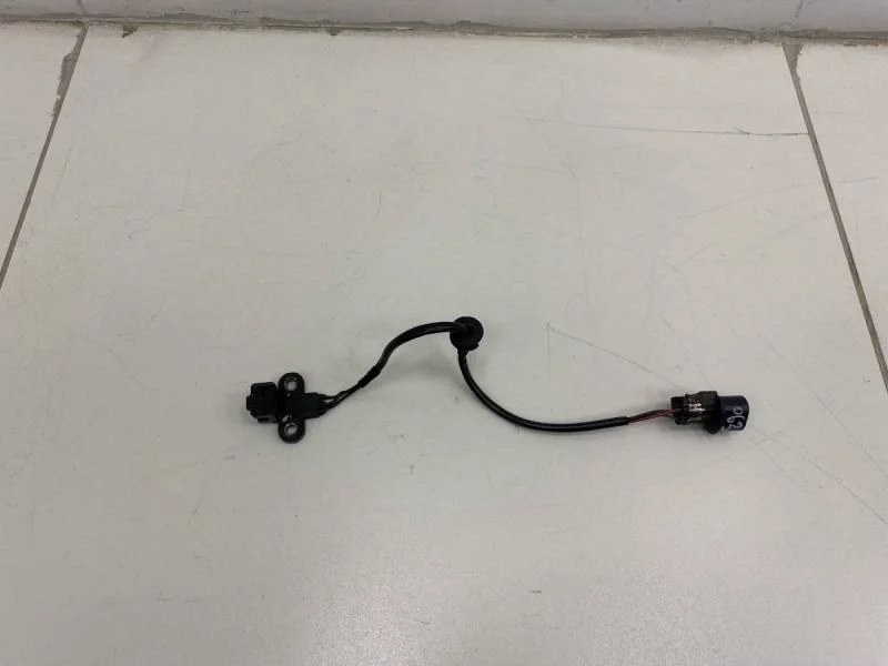 Датчик положения коленвала Mitsubishi Lancer 9  (CS/Classic) 2000-2011