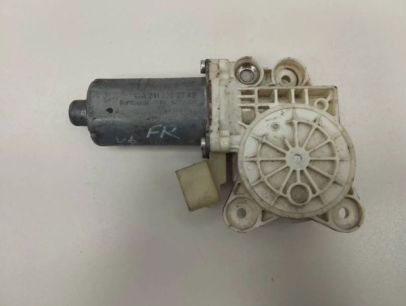 Моторчик стеклоподъемника Mercedes-Benz E-Class (W211) 2002-2009