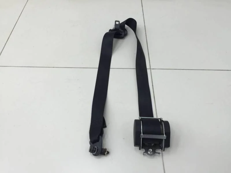 Ремень безопасности Renault Sandero 2009-2014