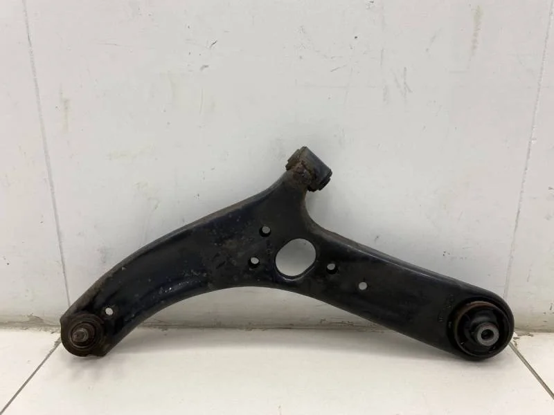 Рычаг передний левый Hyundai Solaris 2010-2017