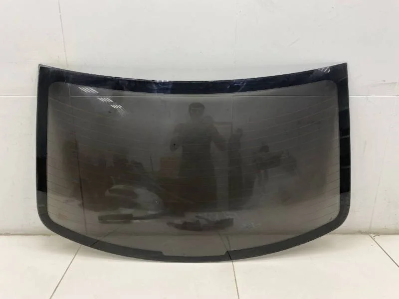 Стекло заднее Hyundai Solaris 2010-2017