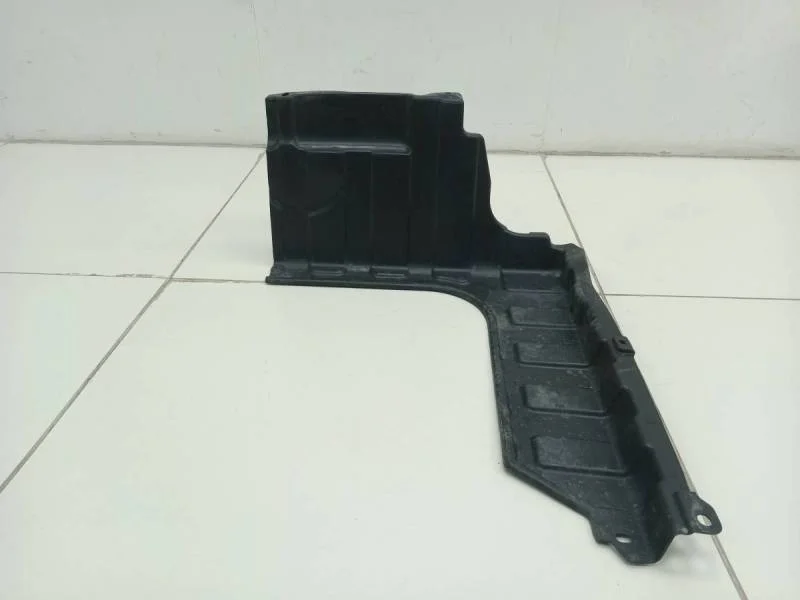 Пыльник двигателя боковой левый Hyundai Solaris 2010-2017