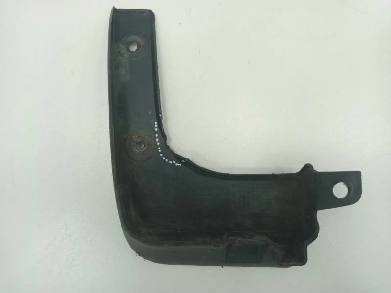 Брызговик передний левый Hyundai Solaris 2010-2017