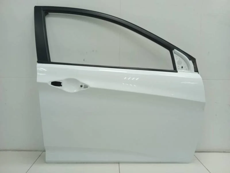 Дверь передняя правая Hyundai Solaris 2010-2017
