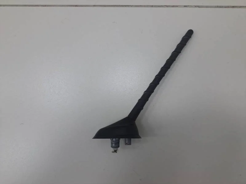 Антенна Hyundai Solaris 2010-2017