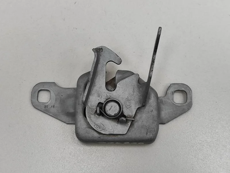 Замок капота Lada Largus 2012>