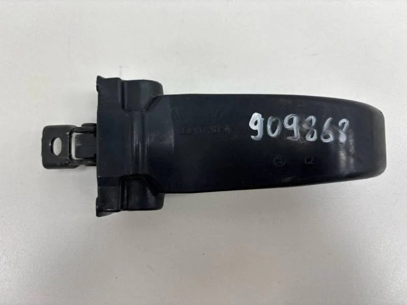 Ограничитель двери Skoda Octavia (A7) 2013>