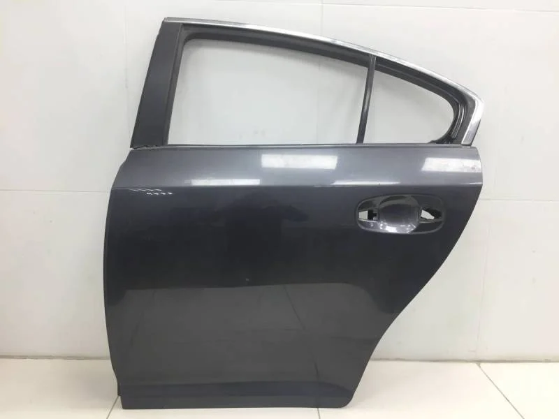 Дверь задняя левая Toyota Avensis (T270) 2009>