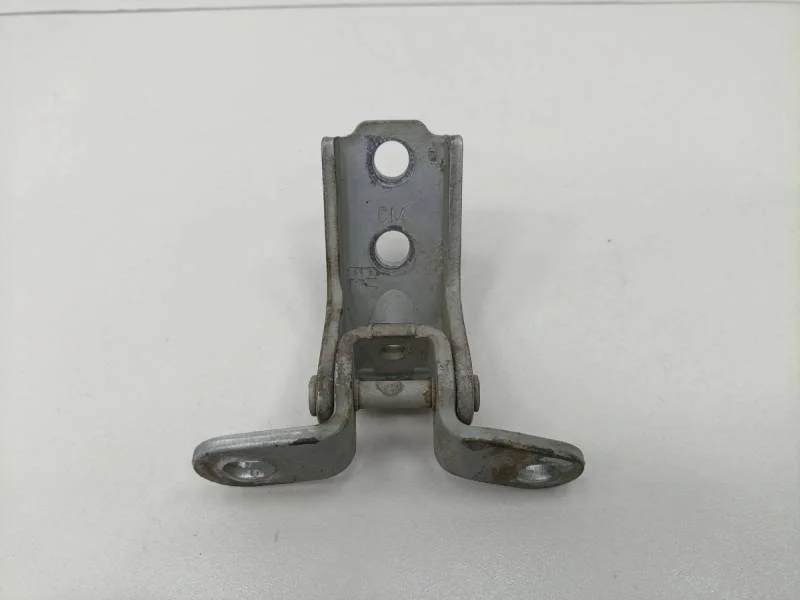 Петля двери передней правой нижняя Hyundai Santa Fe (CM) 2006-2012