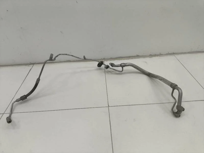 Трубка кондиционера Skoda Octavia (A7) 2013>