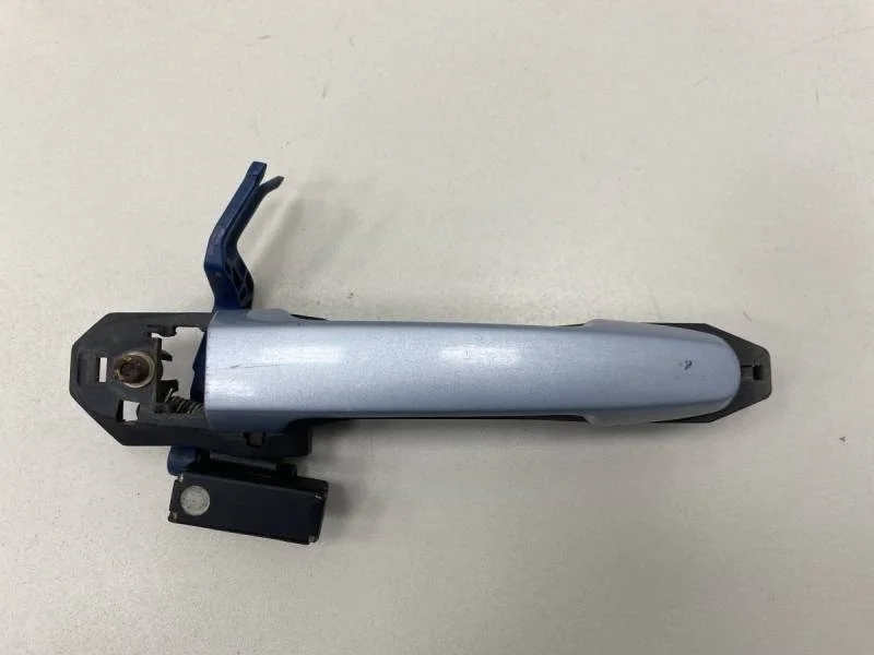 Ручка двери задней наружная левая Toyota Corolla E120 2001-2007