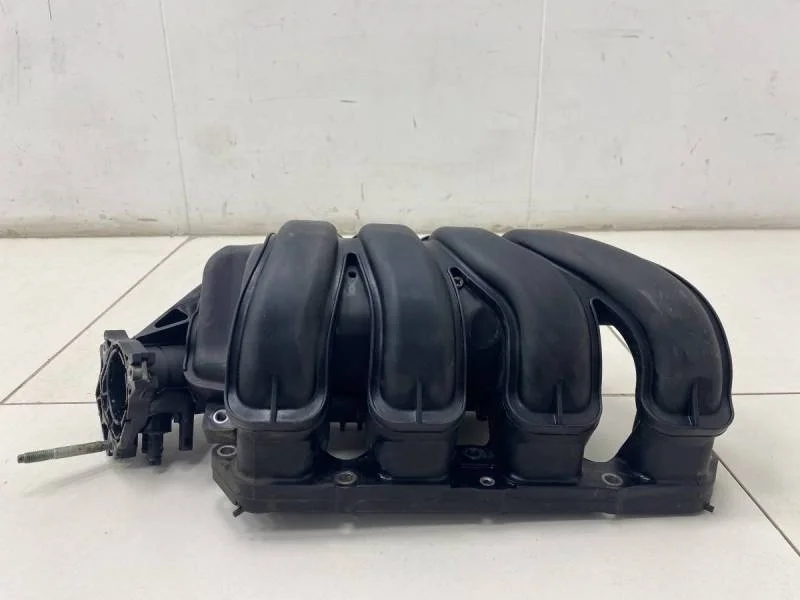 Коллектор впускной Toyota Corolla E120 2001-2007