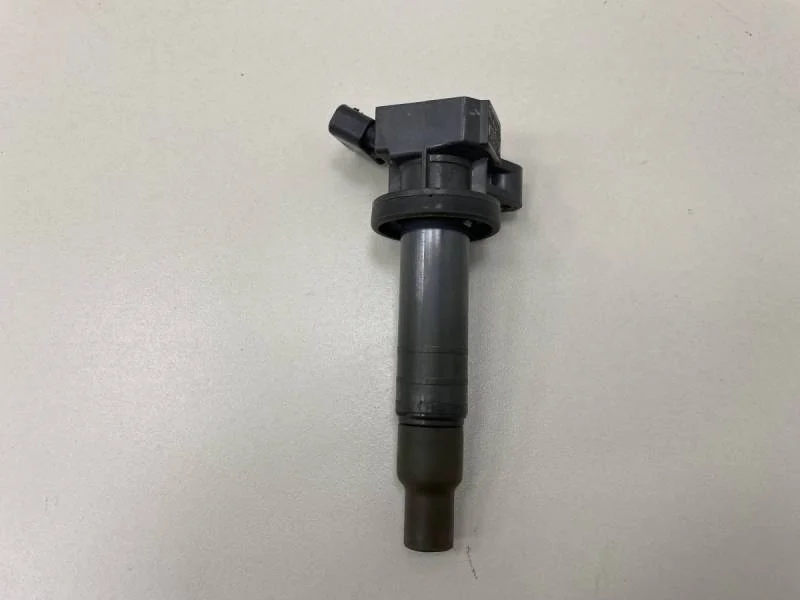 Катушка зажигания Toyota Corolla E120 2001-2007