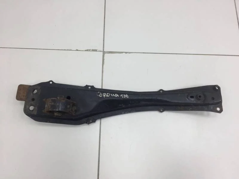 Балка передняя продольная Toyota Corolla E120 2001-2007