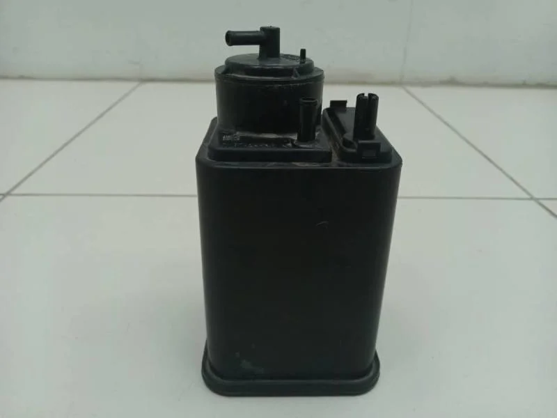 Абсорбер (фильтр угольный) Toyota Corolla E120 2001-2007