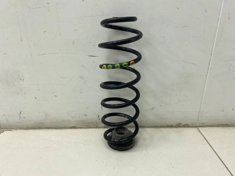 Пружина задняя Volkswagen Polo (HB) 2009>