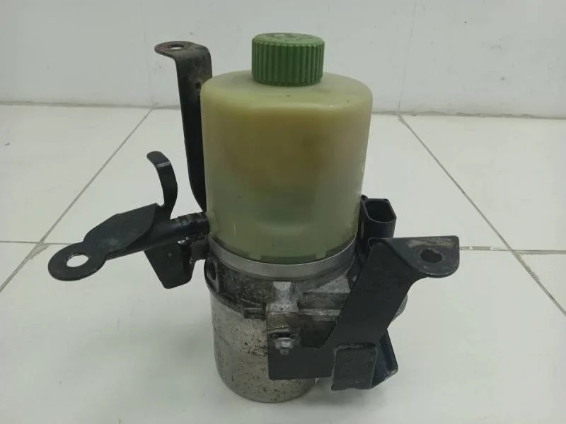 Насос гидроусилителя (электрогидроусилитель, ЭГУР) Volkswagen Polo (HB) 2009>