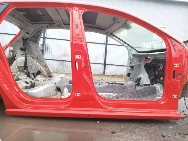 Порог со стойкой правый Volkswagen Polo (HB) 2009>