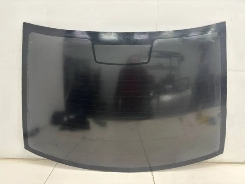 Стекло заднее Ford Focus 2 (DA) 2005-2008